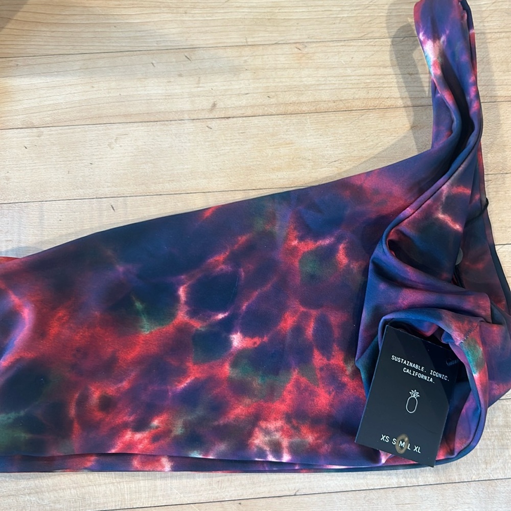 Ellis top size M Soho Skatie